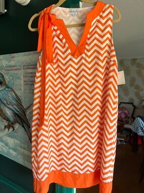 Mud pie orange and white dress. Size L NWOT